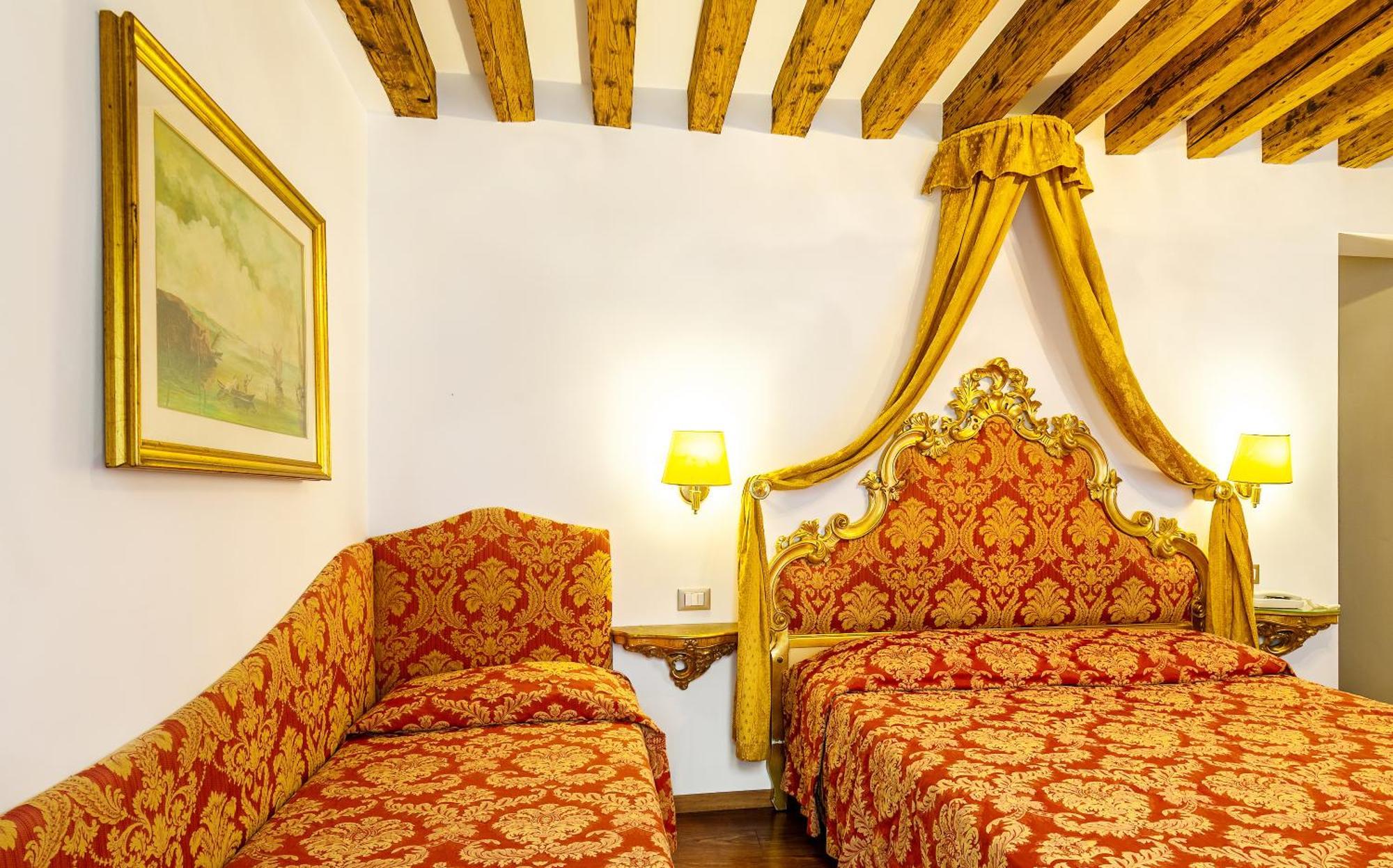 Hotel Al Vagon Venecia Exterior foto